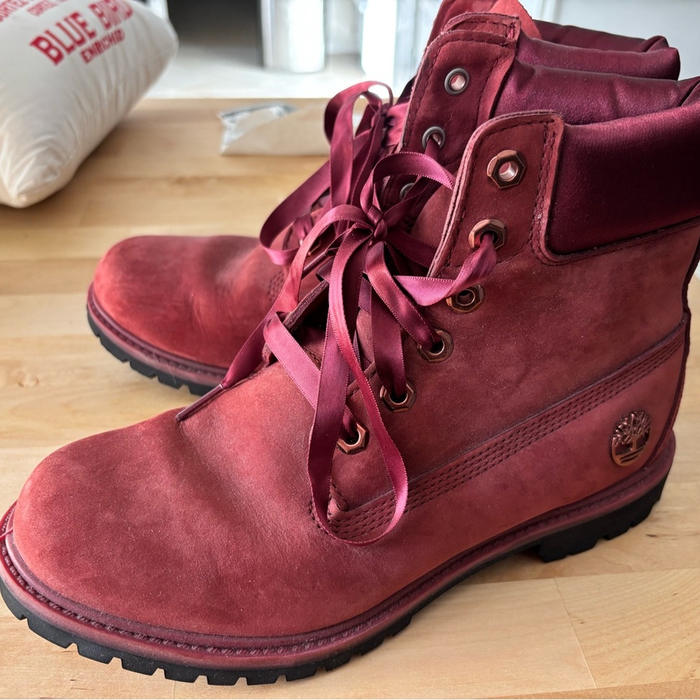Timberland Women's Burgundy Boots